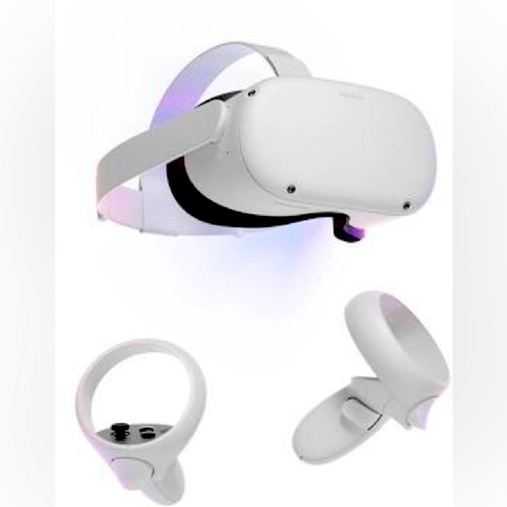 Oculus Standalone VR Headset in White